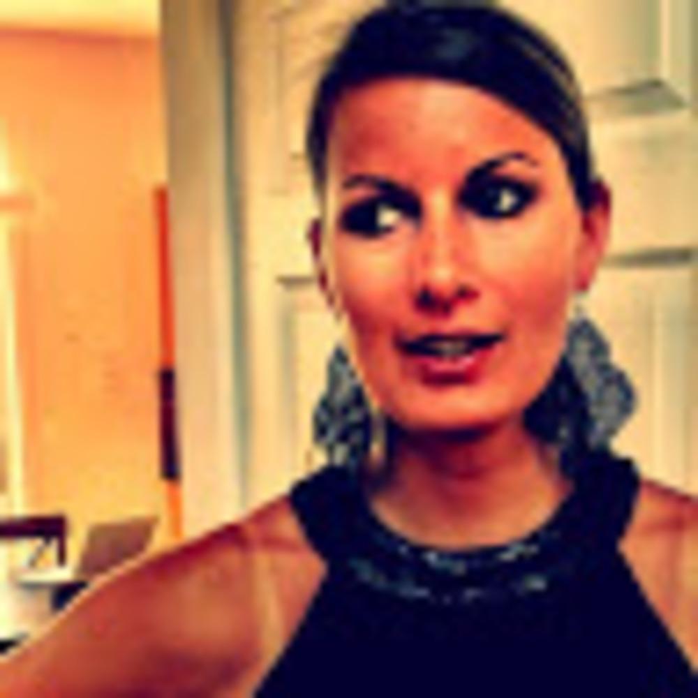 Meet your Posher, Holly